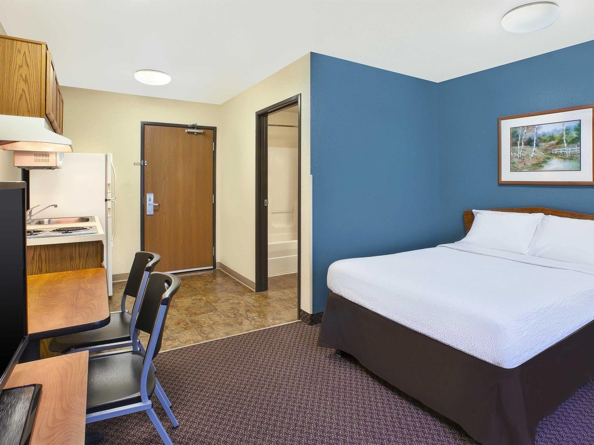 Woodspring Suites Holland - Grand Rapids Luaran gambar